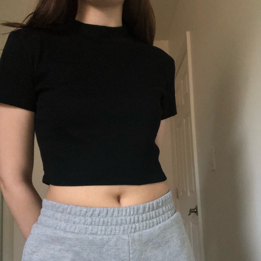 Black high neck crop top
